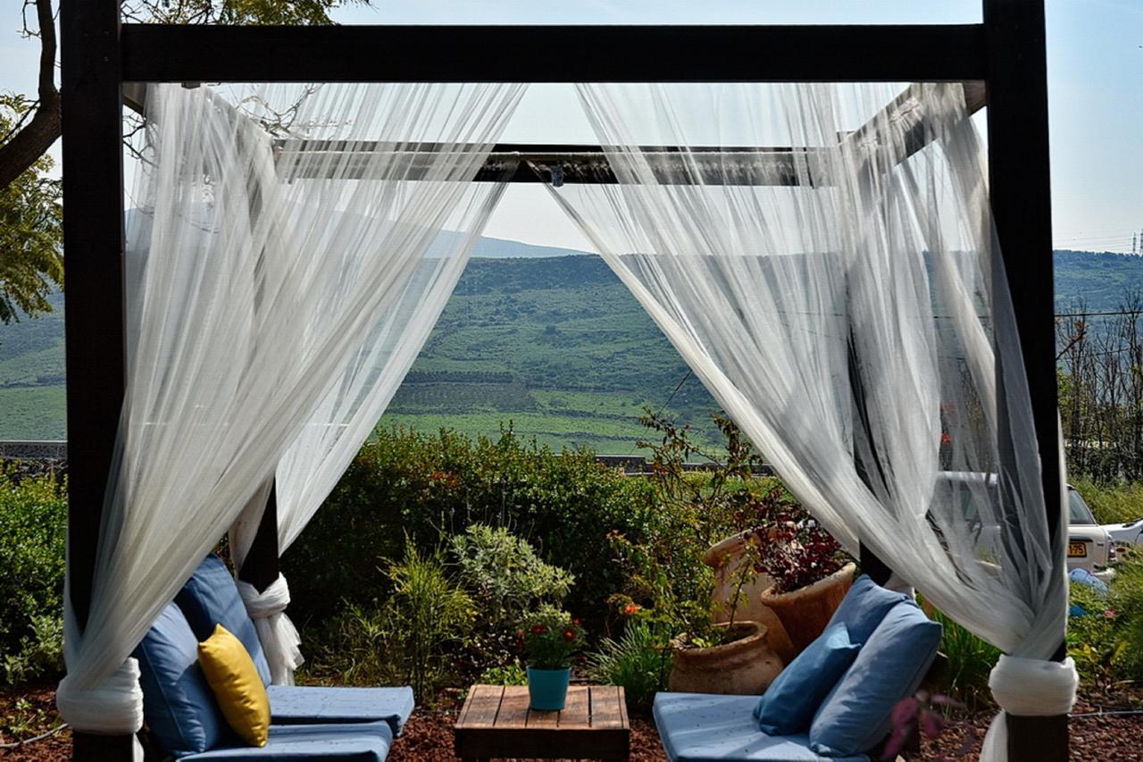 Mul Kinneret Livnim Exterior photo